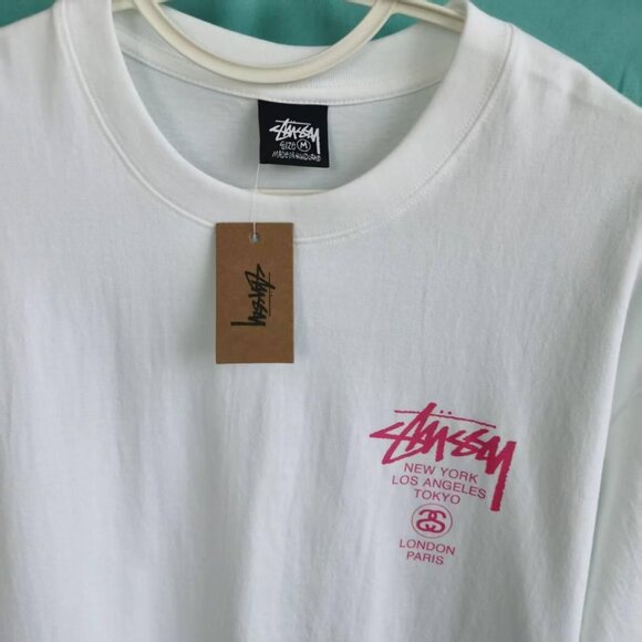 Stussy Men's T-Shirt - Picture 2 of 4